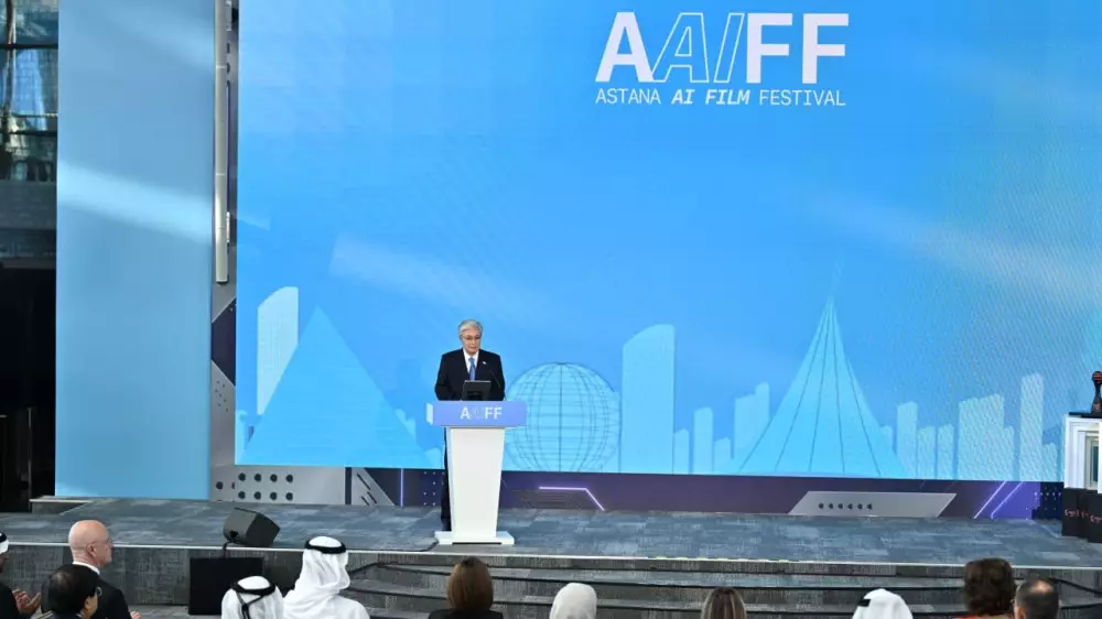 “Эпоха традиционного кинопроизводства уходит в прошлое“ - Президент об Astana AI Film Festival