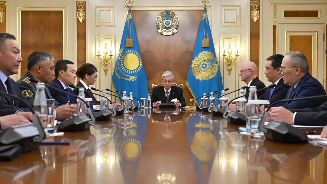 Бір апта өтті: Тоқаев Қорғаныс министрлігіндегі тексерудің алғашқы нәтижесін тыңдады