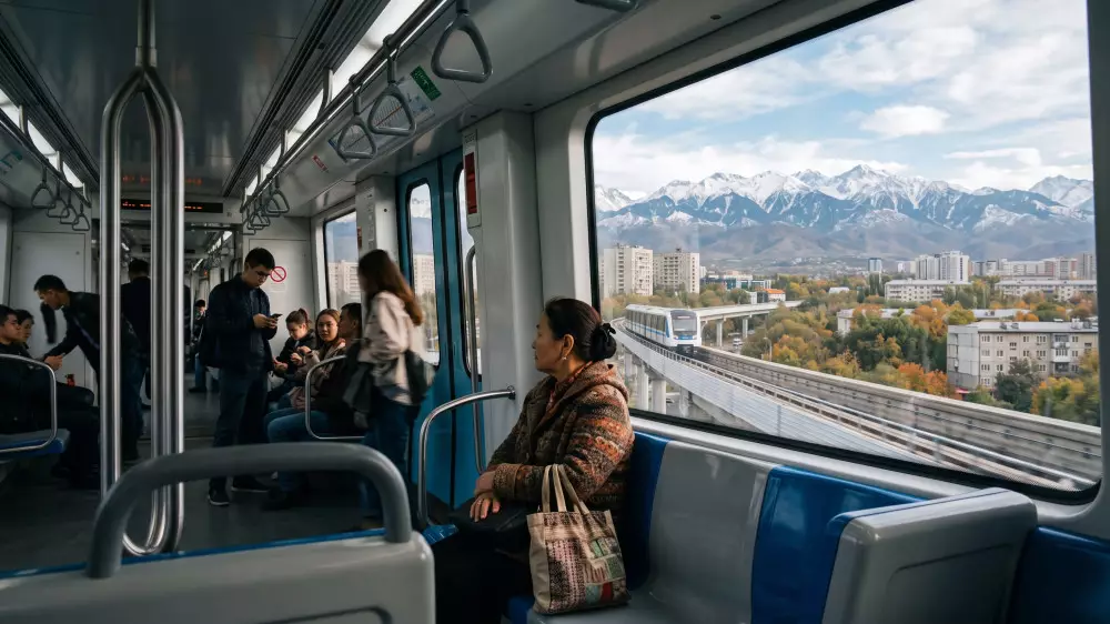 SkyTrain уже начали строить в Алматы? Что происходит на Саина