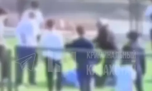 Двух школьников доставили в больницу после драки на физкультуре в Актау