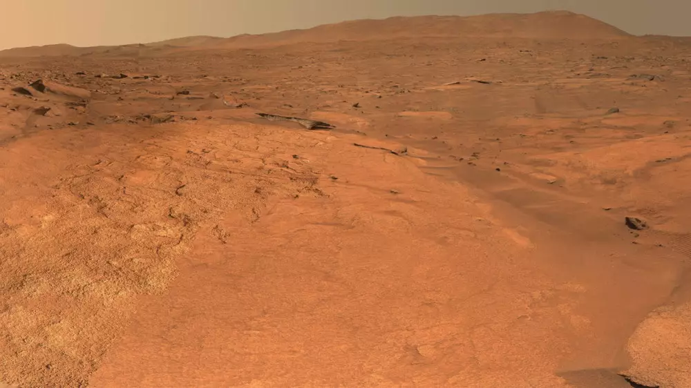 NASA показало новые снимки Марса