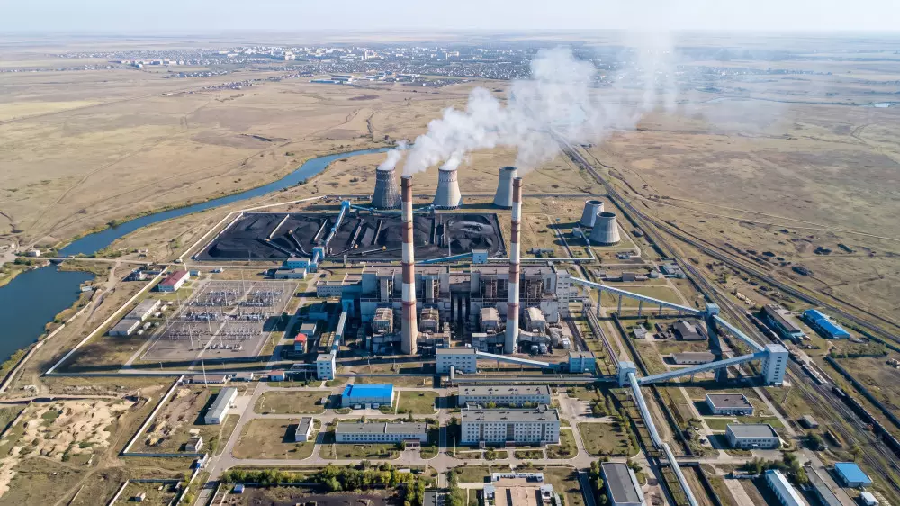 Семейліктер ЖЭО құрылысына байланысты билікпен дауласты. Әкім не деп жауап берді?