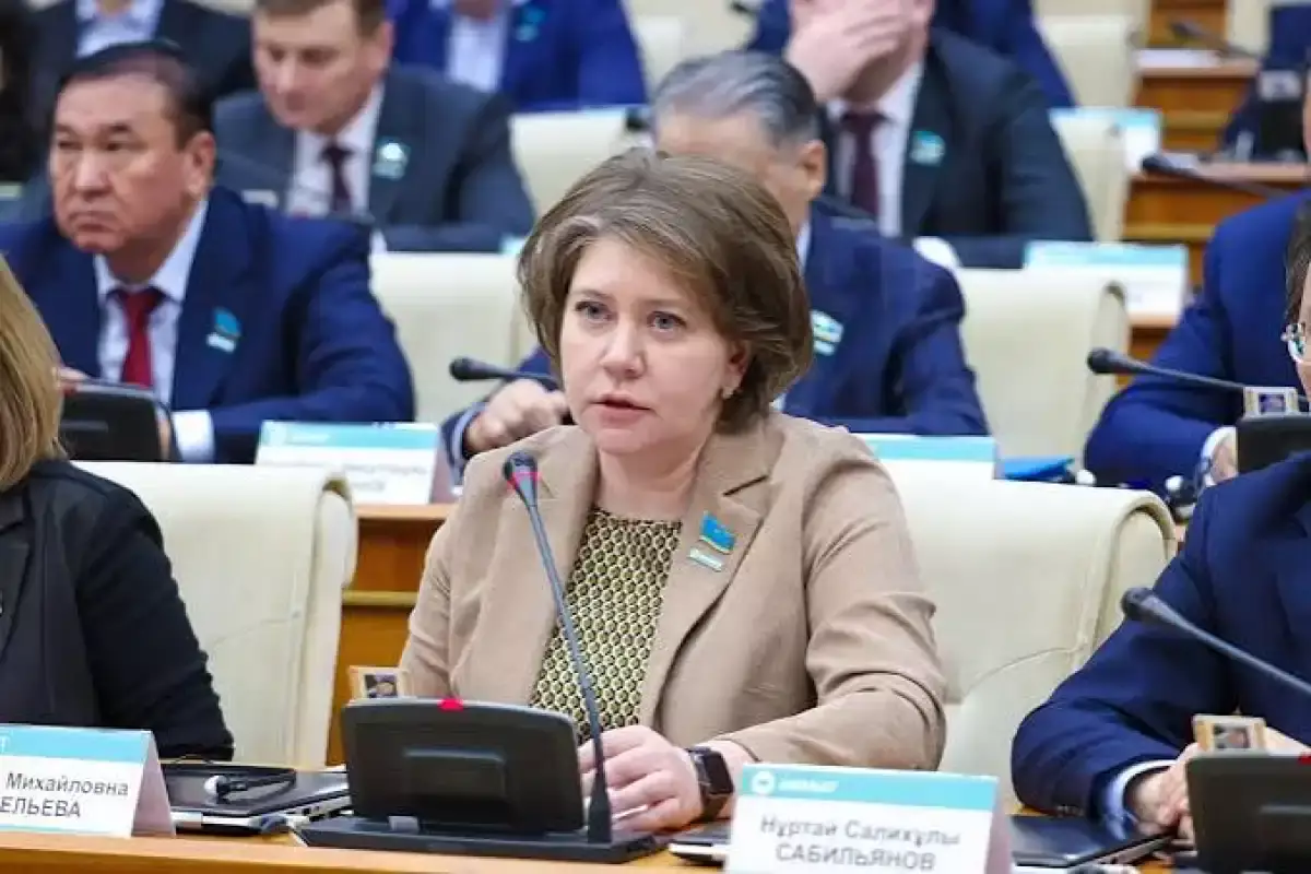 Татьяна Савельева Құрылтай депутаты өкілеттігін тоқтатты