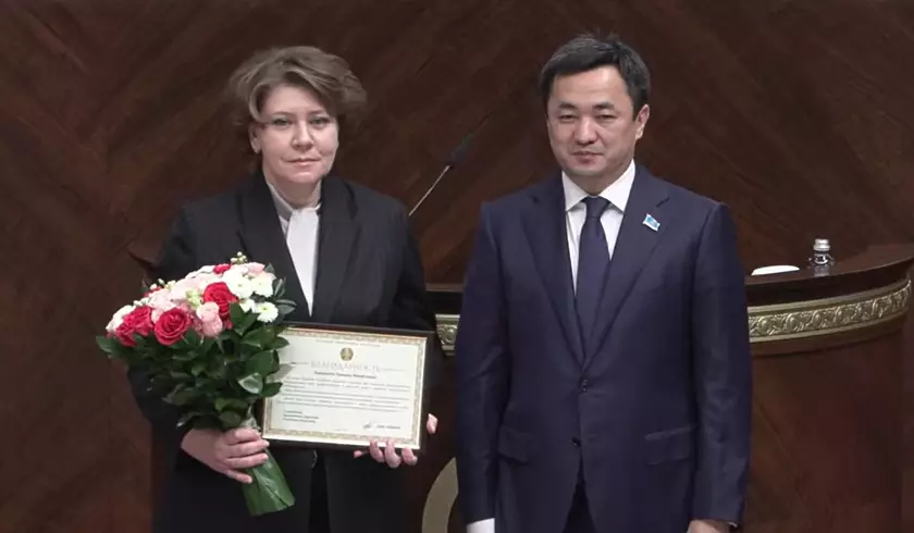 Депутат Татьяна Савельева Құрылтайдан кетті