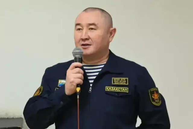 Каспийдегі қайғылы оқиға: Қамауға алынған бас қолбасшының отбасы мәлімдеме жасады