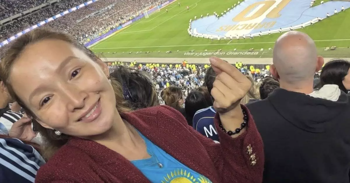  Казахстанка попала на прощальный матч Месси и лишилась гражданства 