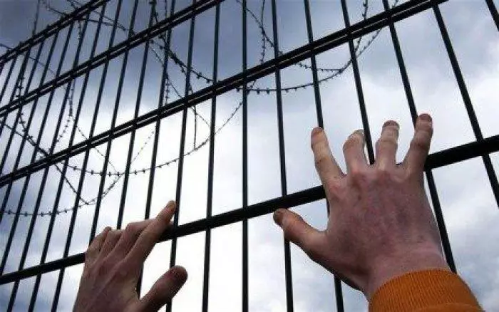 Осужденный за пьяную езду сбежал из ИВС в Актюбинской области