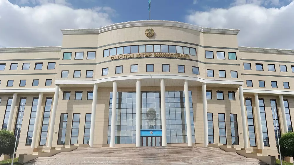МИД опроверг информацию о вывозе 14 казахстанцев из зоны боевых действий