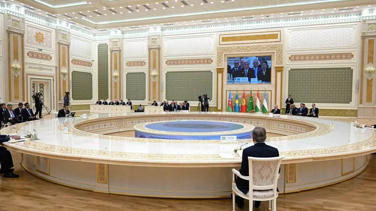 Токаев предложил увеличить торговлю между странами Центральной Азии и Азербайджаном до $20 млрд