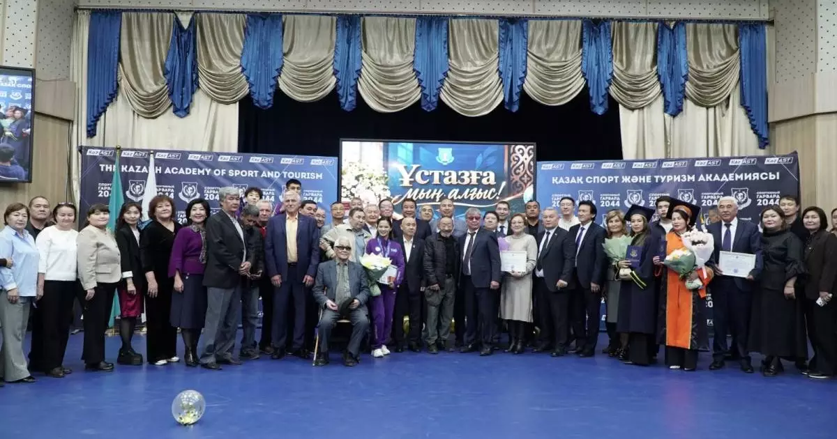  В Алматы наградили студентов, завоевавших медали на Азиатских играх 