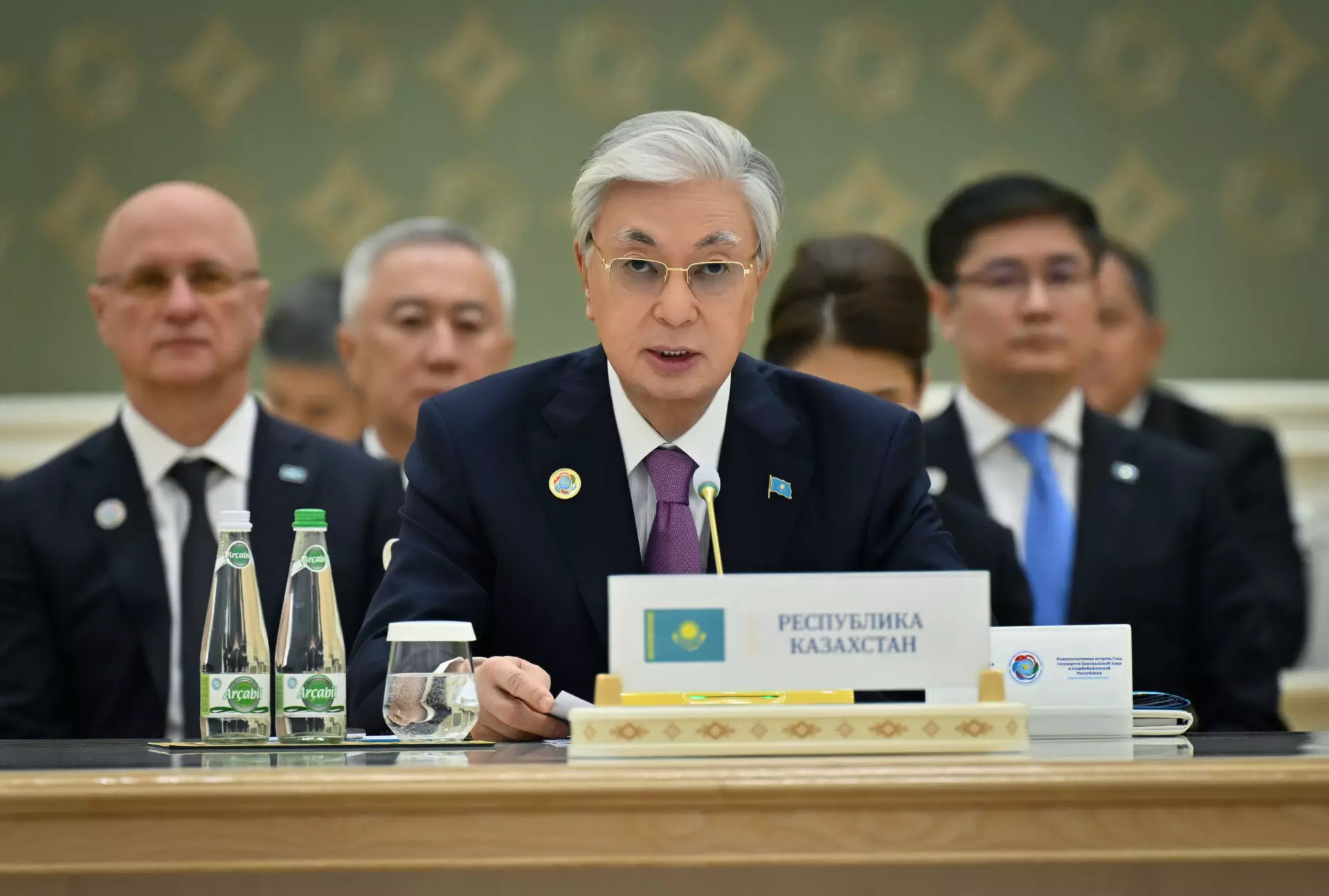 Президент Казахстана принял участие в проходящей в Турменистане 8-й Консультативной встрече глав государств Центральной Азии и Азербайджана