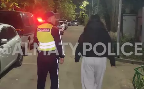 Алматыда жезөкшелердің тағы бір притоны анықталды (Видео)