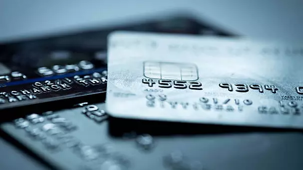 Картаңызға 1 миллион теңгеден астам ақша түссе, салық тексере ме