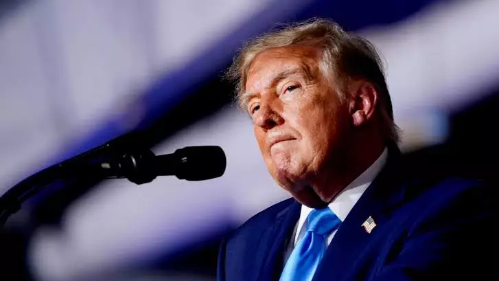 Трамп Украинаны жаңа президент сайлауға шақырды