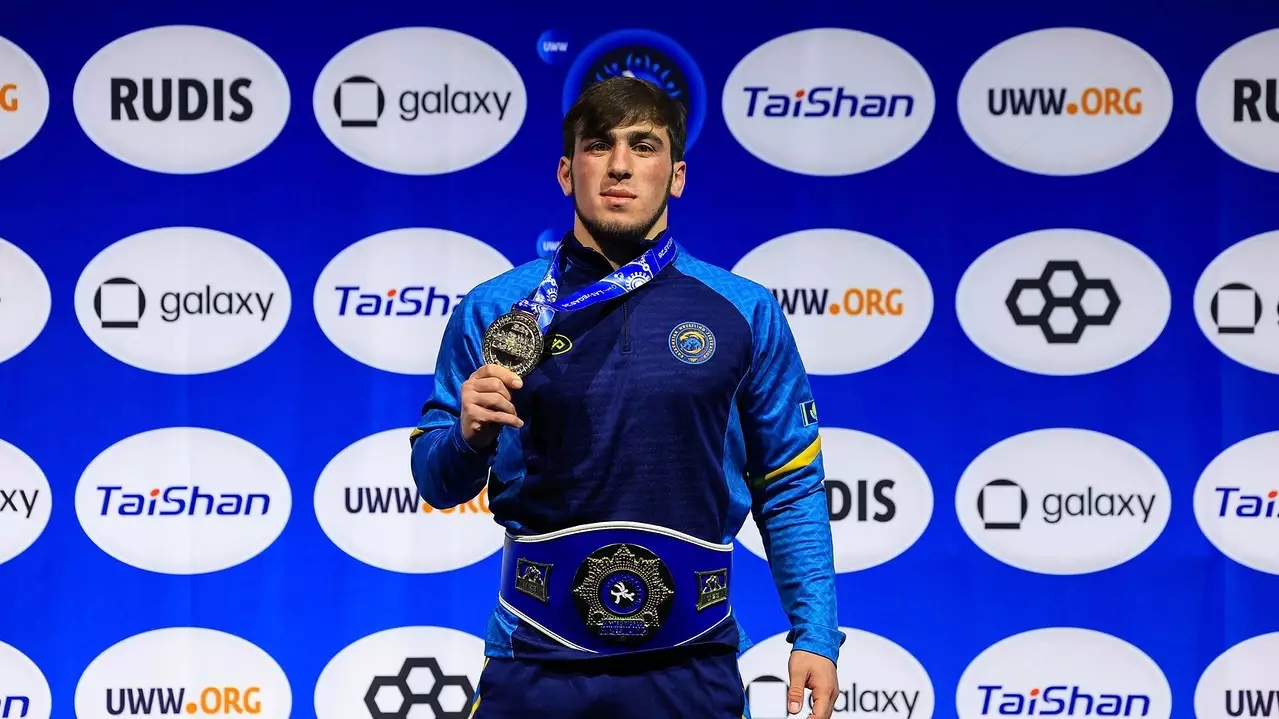 Қазақстандық «классиктер» U23 әлем чемпионатының командалық есебінде 2-орын алды
