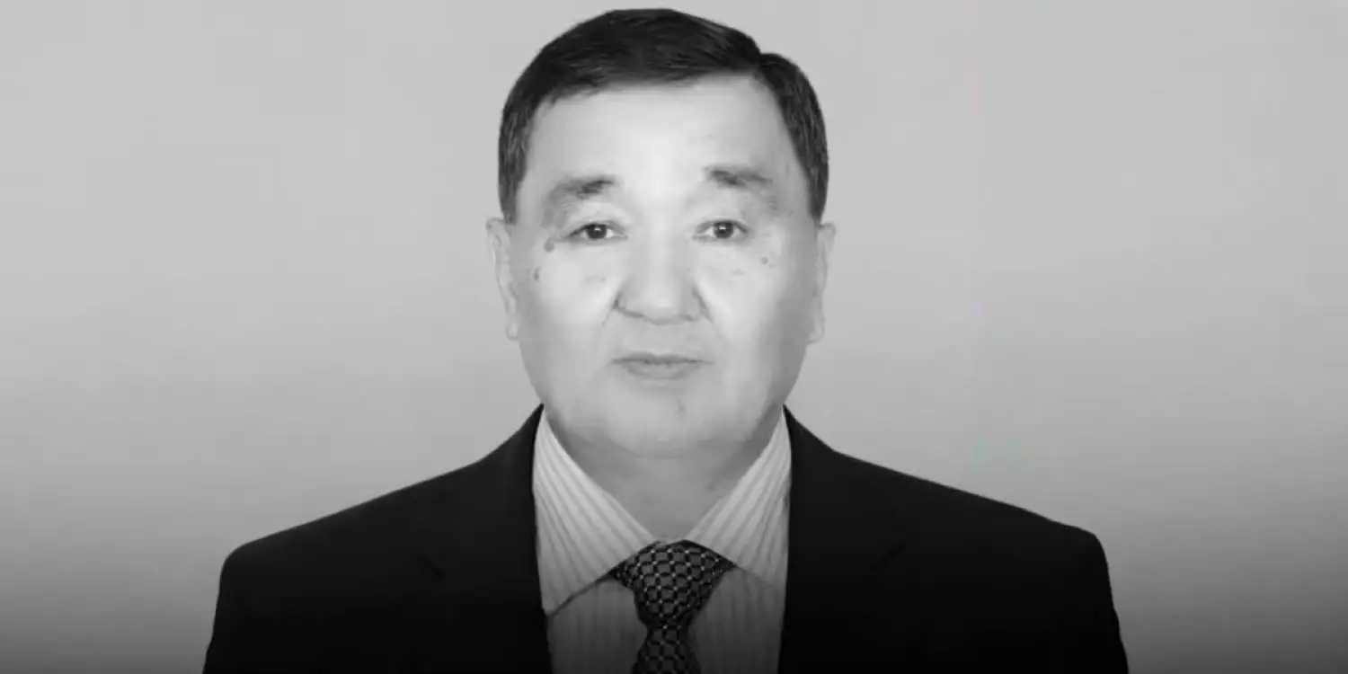 Танымал қазақ жазушысы, журналист өмірден өтті