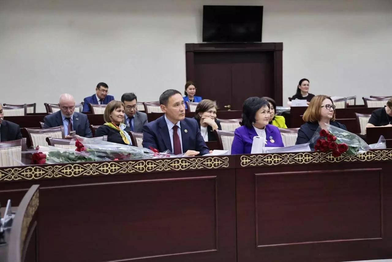 Четырех судей Верховного суда проводили в отставку: чем они запомнились