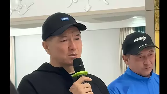 Сәкен Майғазиев марқұм анасының соңғы сәттері туралы айтып, жүрегі қарс айырылды