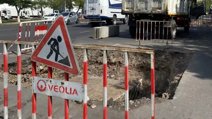Жители Ташкента пожаловались на химический запах горячей воды