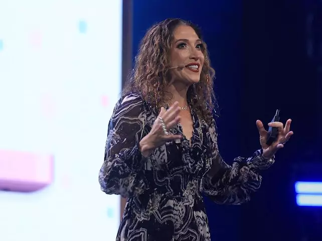 Әлемдік көшбасшылар Алматыда бас қосты: BE WOMAN ASIA 2026 форумында не талқыланды?