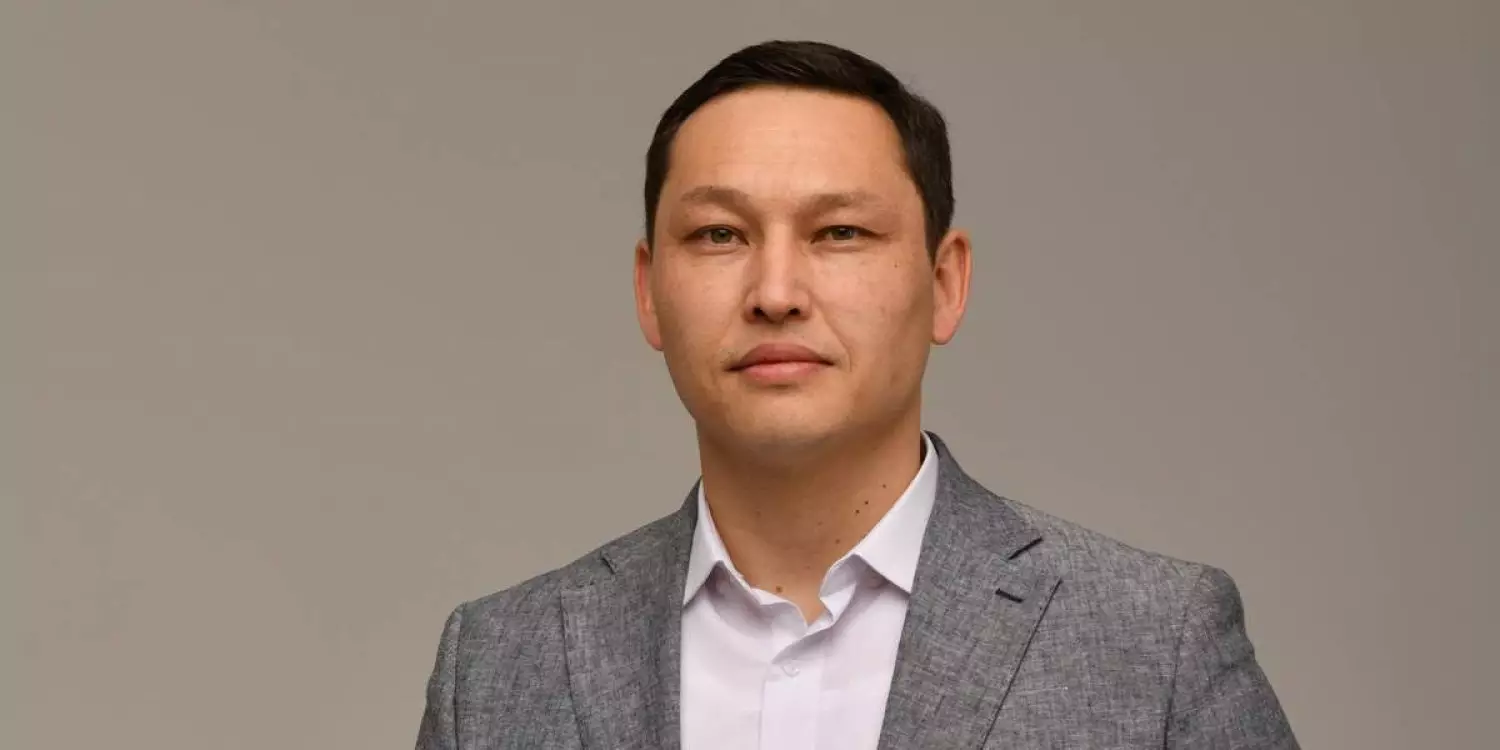 Жалған қызметтер мен күмәнді аударымдар: Боқаевқа қатысты сотта прокурор тың деректерді жариялады