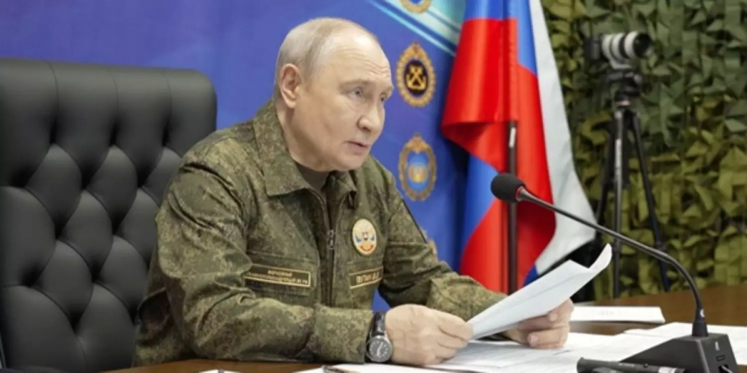 Путин Украинаға жаппай соққы жасауды жалғастыруды тапсырды