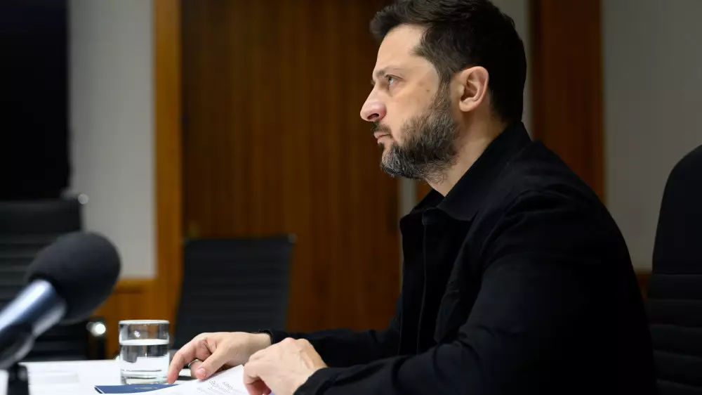Зеленский АҚШ-қа зымырандар орнына Ресей МӨЗ-деріне соққы жасауды тоқтата тұруды ұсынды - БАҚ