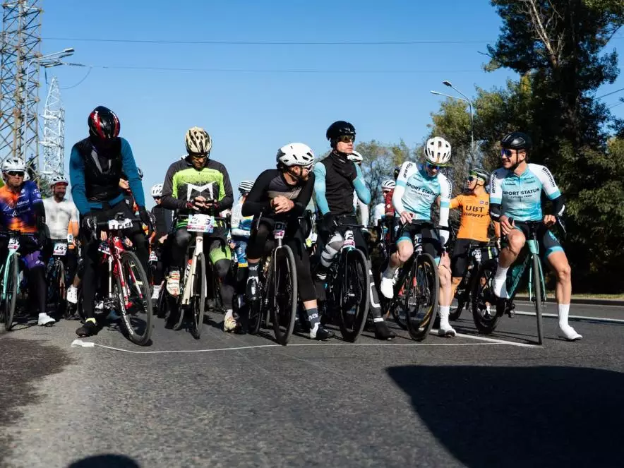 В Алматы состоялась двухдневная велогонка D’ Giro Almaty 2026