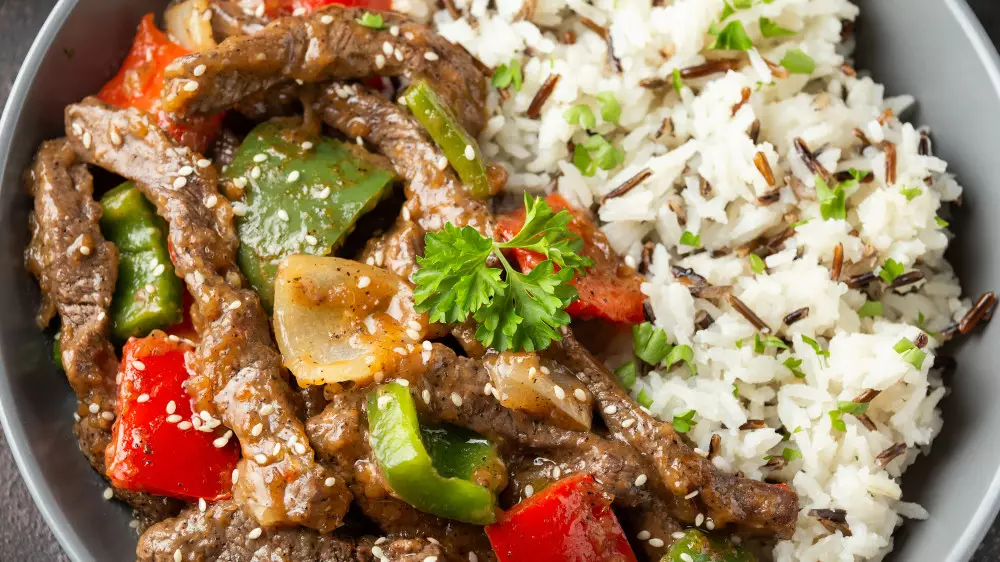Как приготовить мясо по-тайски - классический рецепт с говядиной и овощами