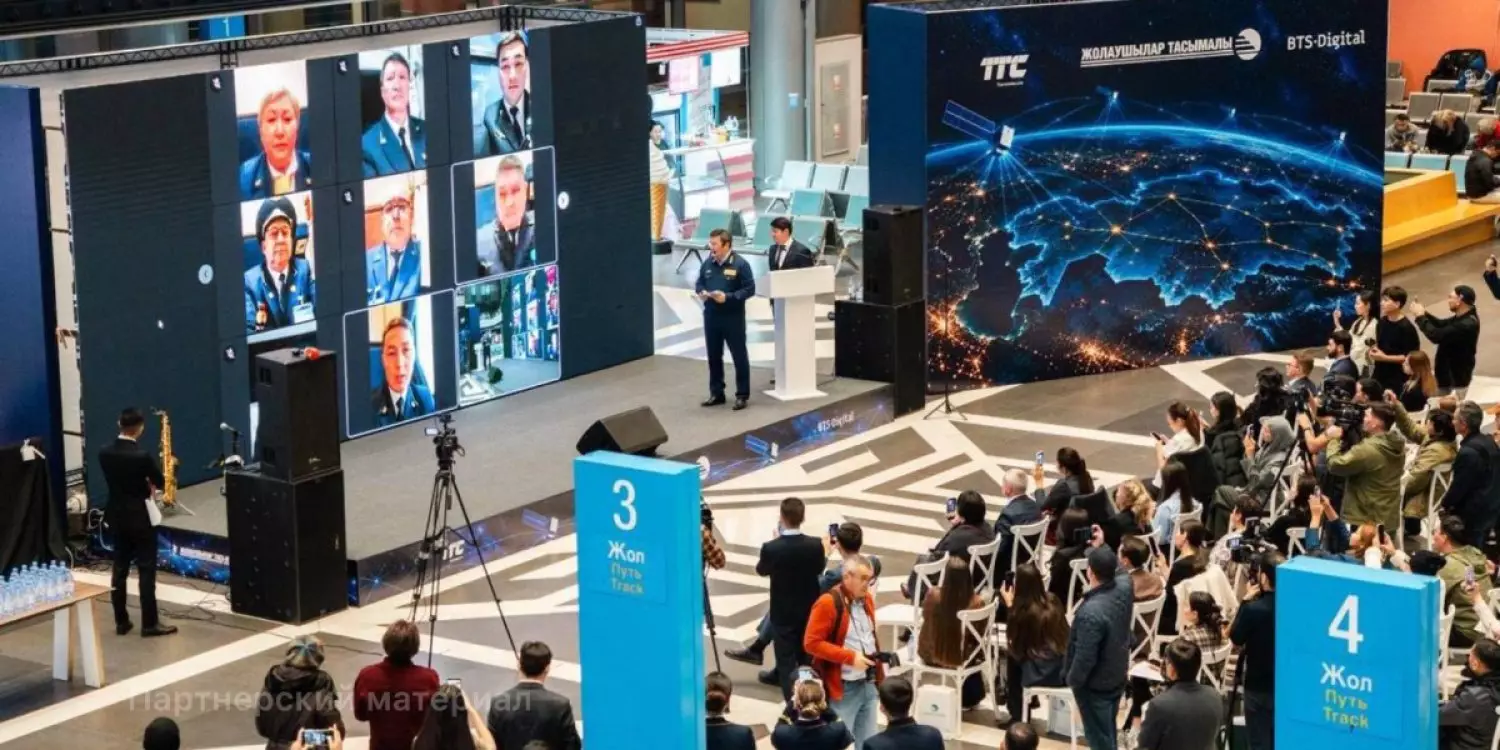 «Қазақстан темір жолы» поездарында Starlink желісі іске қосылды