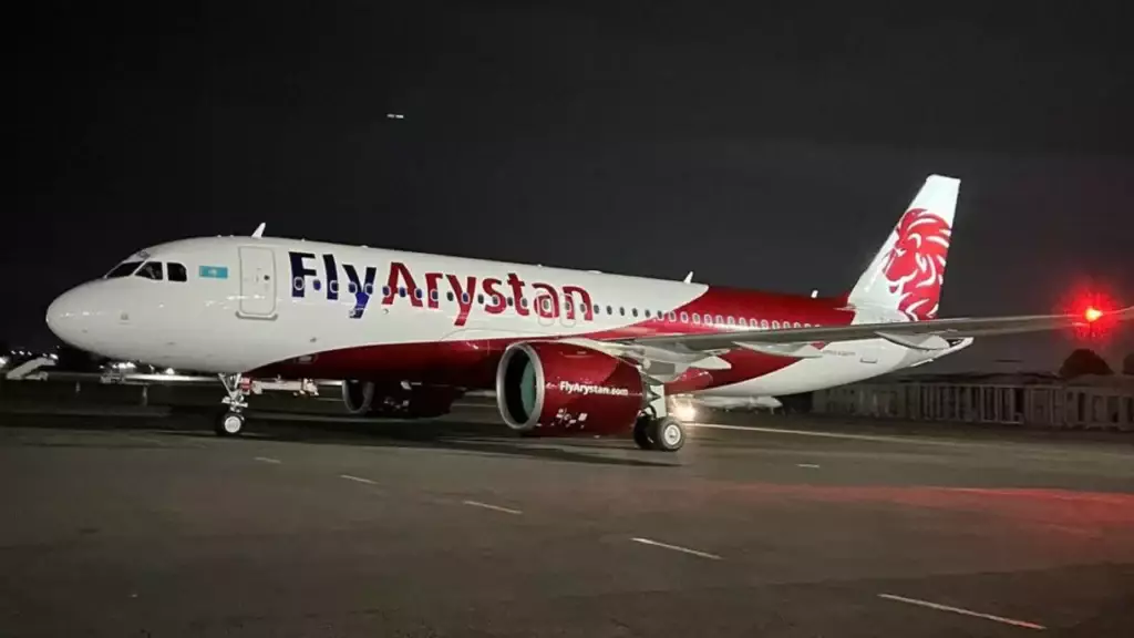 Самолёт FlyArystan вернулся в Алматы, не долетев до Павлодара