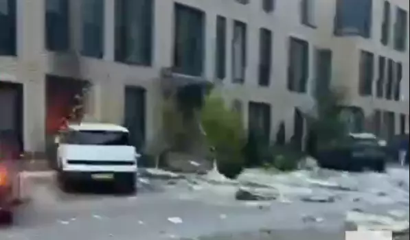 Двое детей получили травмы после взрыва в Алматы (Видео)