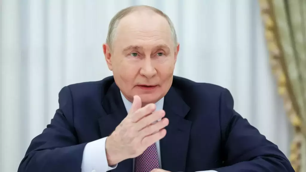 Путин Украинаны “бізге жақын халық” деп атап, келіссөздің қайта басталатыны мәлімдеді