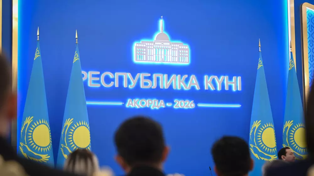 Особое значение для нашего народа – Президент поздравил казахстанцев с Днем Республики