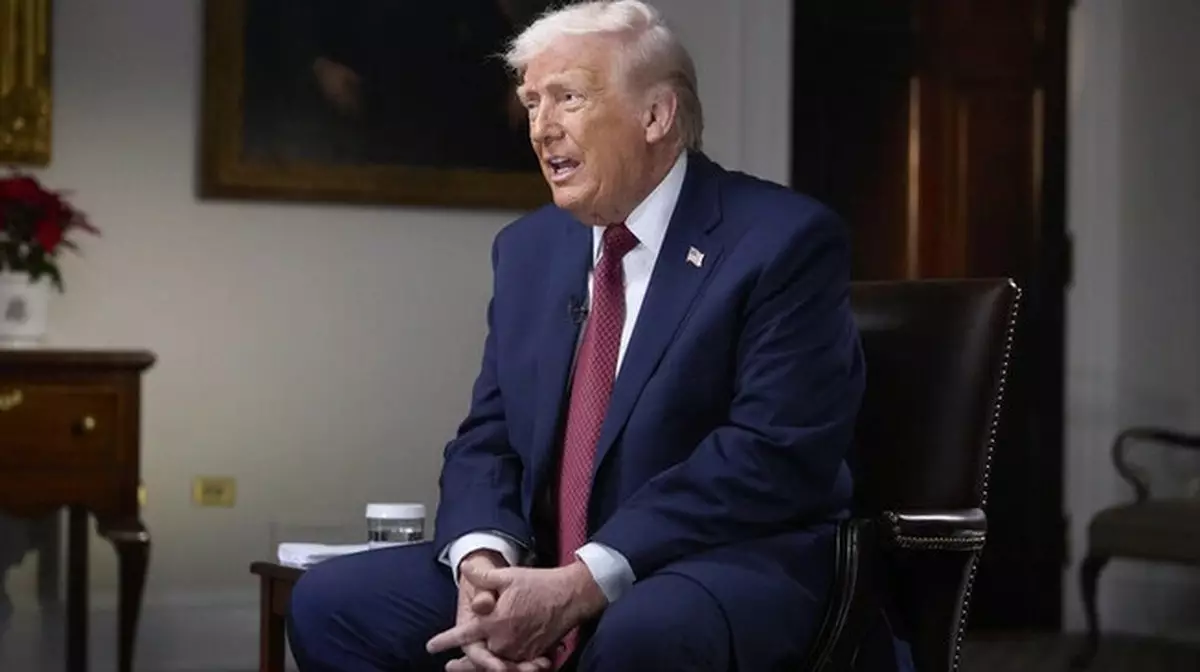 Трамп Конституцияға қарамастан үшінші мерзімге президент болуға ниетті екенін мәлімдеді