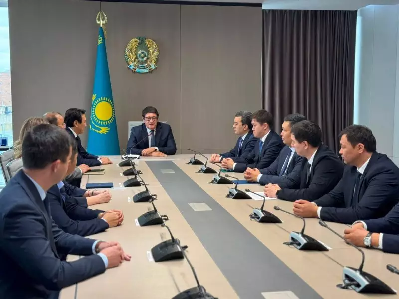 Республика күні қарсаңында атом саласының қызметкерлері марапатталды