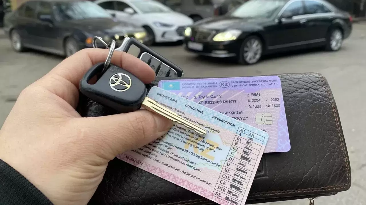 Астанада заңсыз табысталған 74 жүргізуші куәлігінің күші жойылды