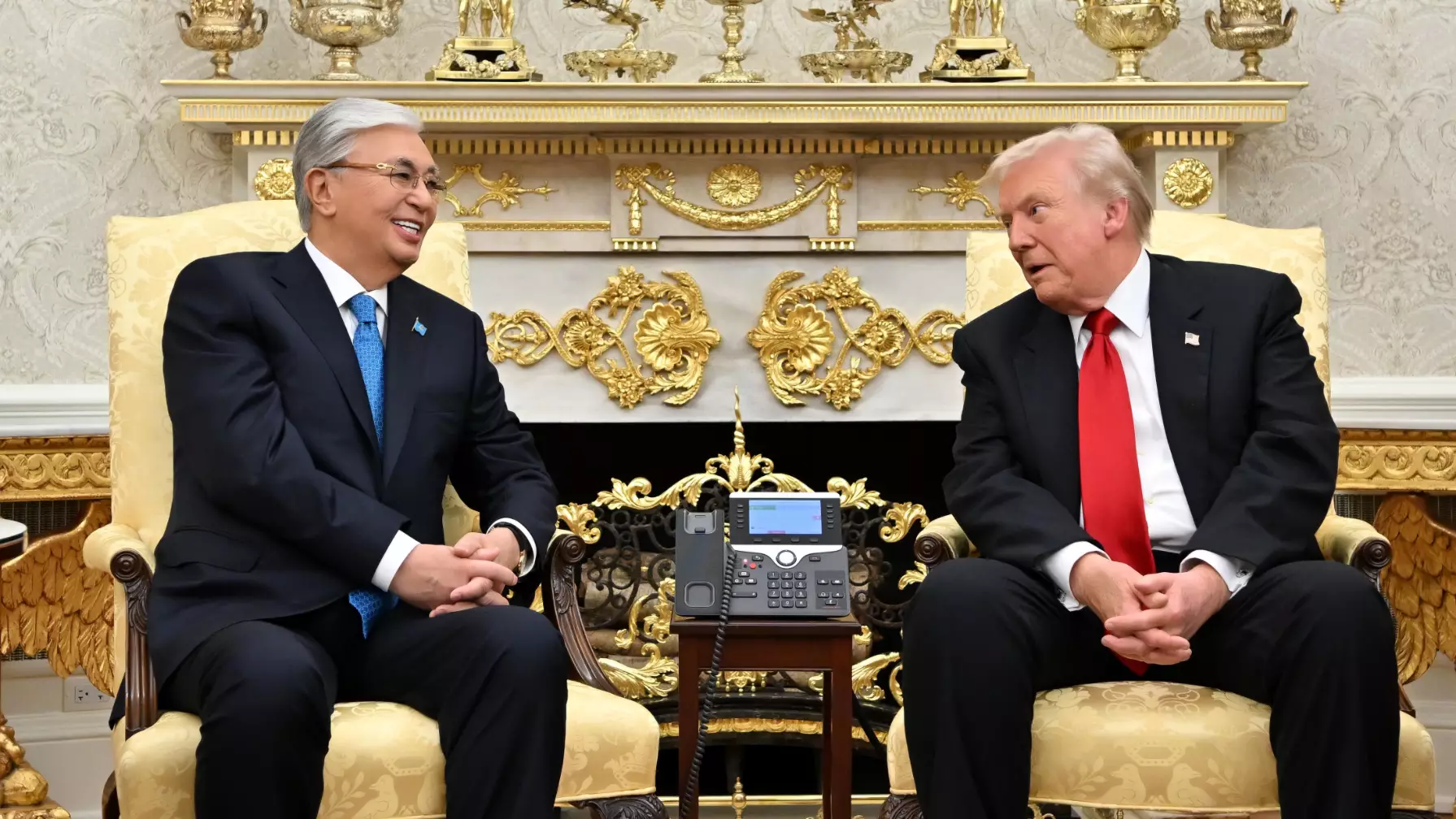 Трамп Тоқаевты Республика күнімен құттықтады