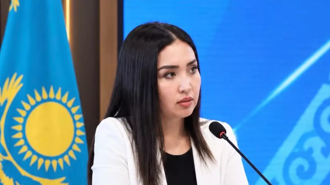 Мейрамгүл Боранбайқызы: Мұғалімдер өз пікірін айтудан қорқады, ал мектептегі мәселелер қағаз жүзінде шешіледі