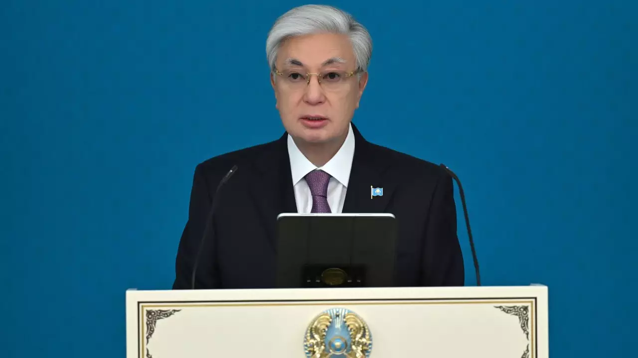 «Жаңа кен орындарын бұрынғы заманнан қалған әдістермен іздеу оң нәтиже бермейтіні анық» – Тоқаев