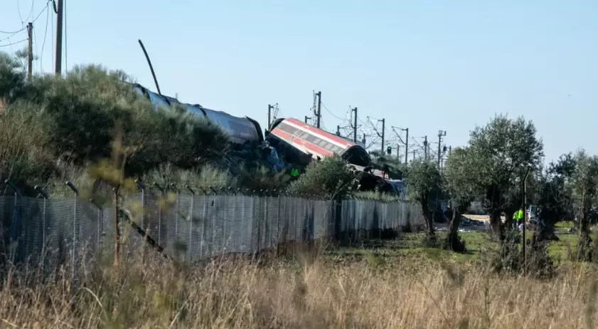 В Испании столкнулись скоростные поезда: погибли не менее 39 человек