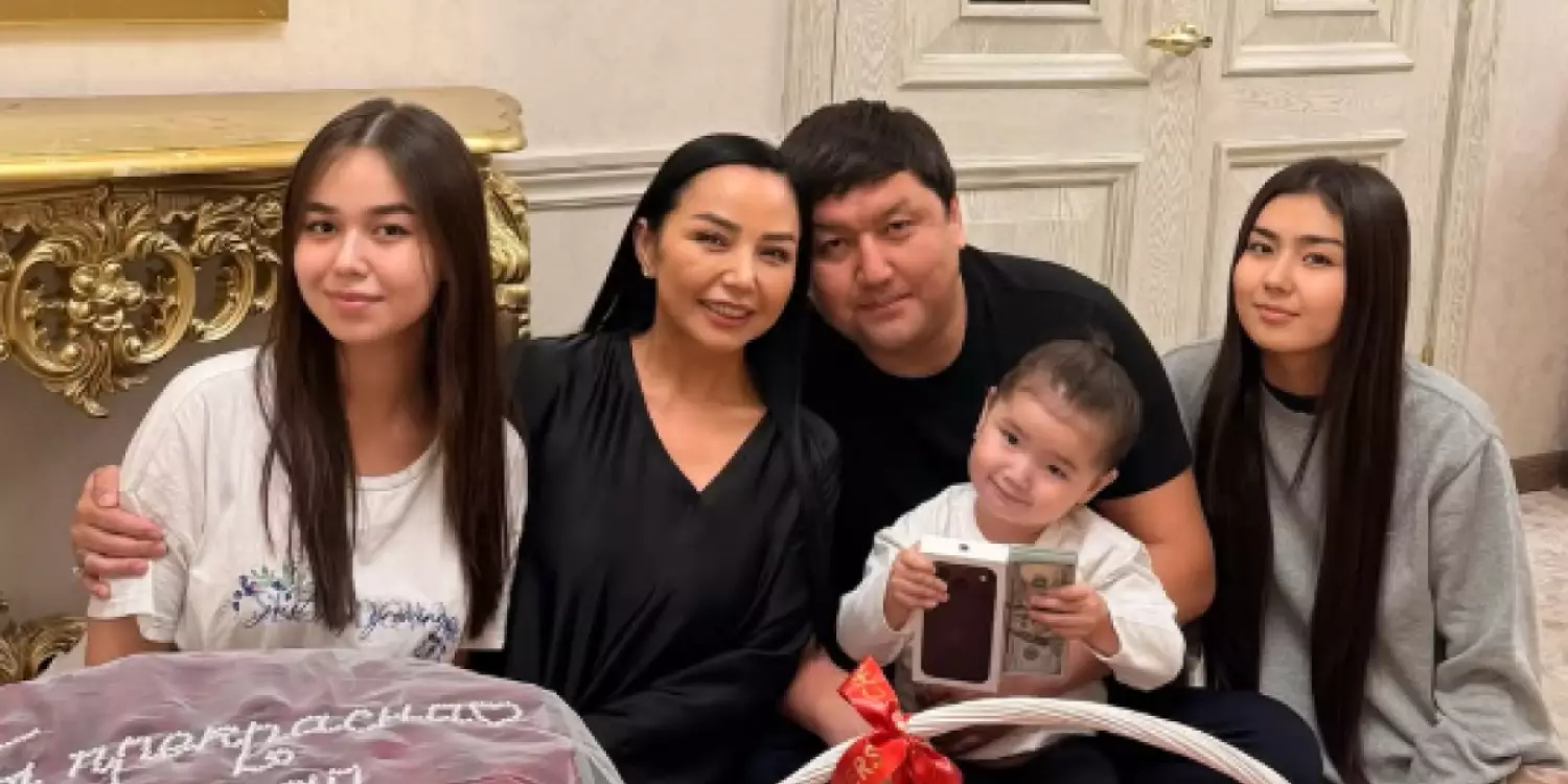 «Қош келдің, 48 жасым»: Алтынай Жорабаева туған күнін атап өтіп, отбасына алғыс айтты