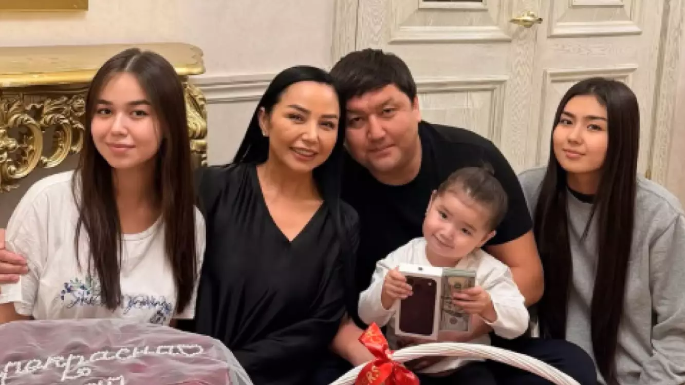 «Алла қосқан қосағым… Шексіз жақсы көремін!»: Алтынай Жорабаева қуанышты жаңалығын айтты