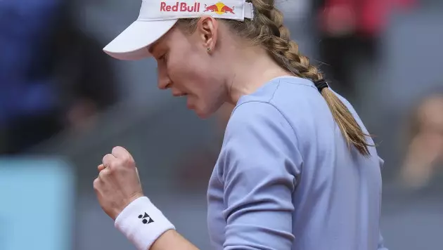 Елена Рыбакина досрочно гарантировала себе звание первой ракетки