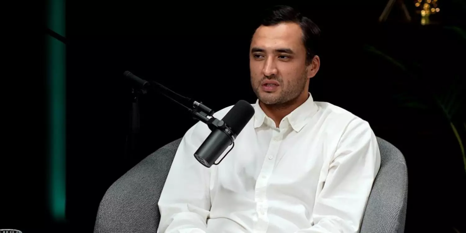 «Маған қарыз болғанын қаламаймын»: Тәуекел Мүсілім ұлдары ер жеткенде бөлек тұратынын айтты 