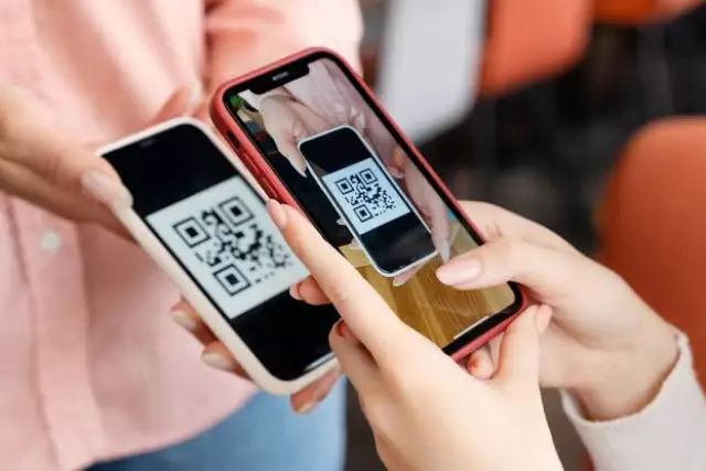 Қазақстандықтар бес елде QR-код арқылы төлем жасай алады