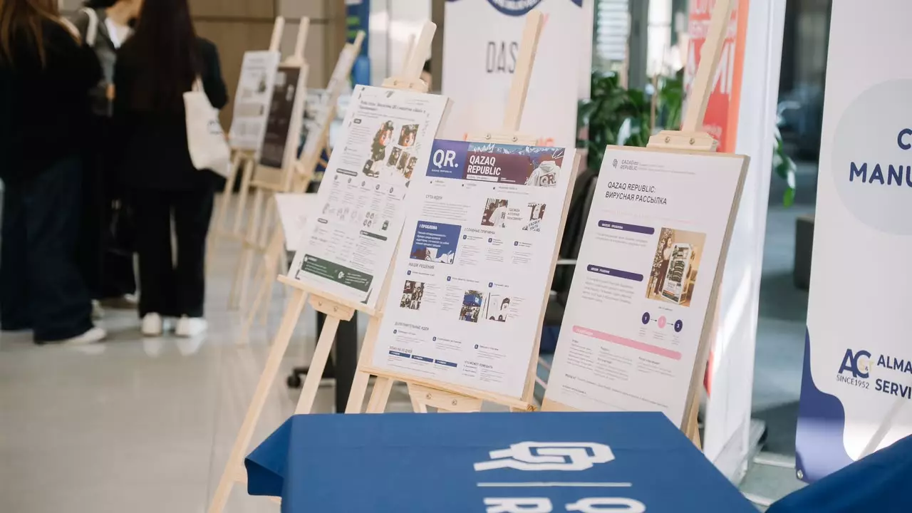 Алматыда Ideathon by QYZfond аясында 800-ден астам студент қыз 10 жетекші компанияға инновациялық жобаларын ұсынды